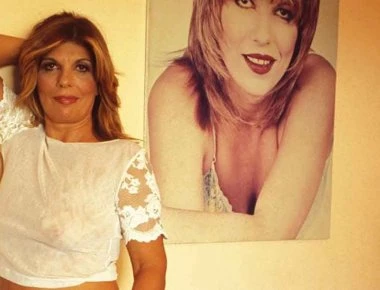 Έξω φρενών σε συνέντευξη η Κατερίνα Στανίση: «Τι παλιούς ρε βλάκα; Ο καλλιτέχνης γίνεται παλιός»; (βίντεο)